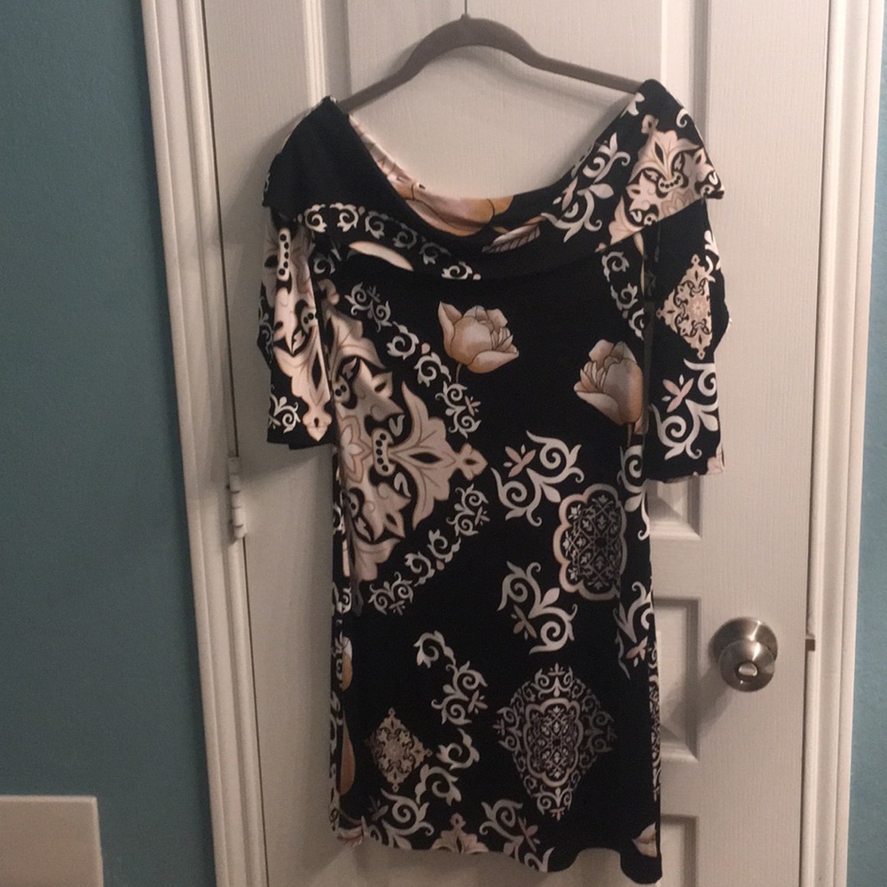 Beautiful WHBM Dress